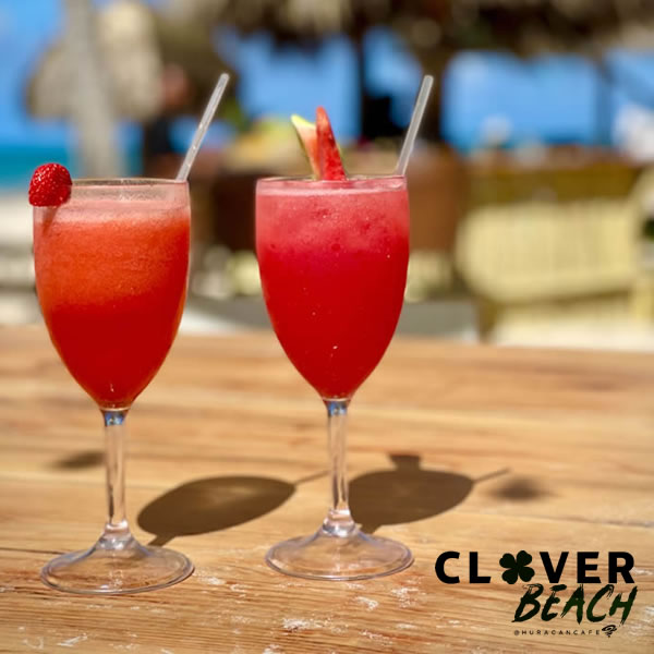 Clover Beach @ Huracán Café
